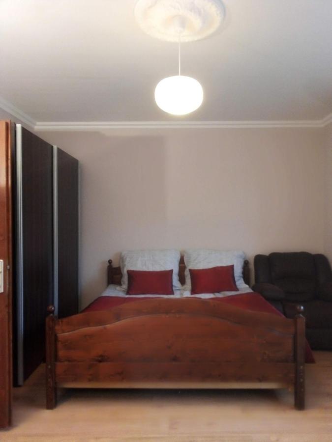 Major Street Apartman Apartment Hajduszoboszlo Bagian luar foto